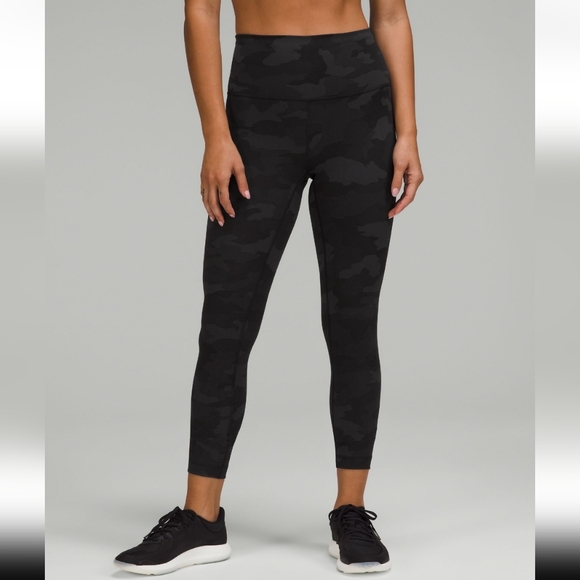 lululemon athletica Pants - Lululemon Wunder Under 8 Camo